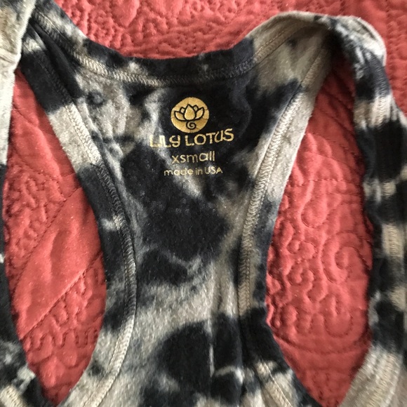 Black and gray mottled tank lily lotus XS - Picture 2 of 8